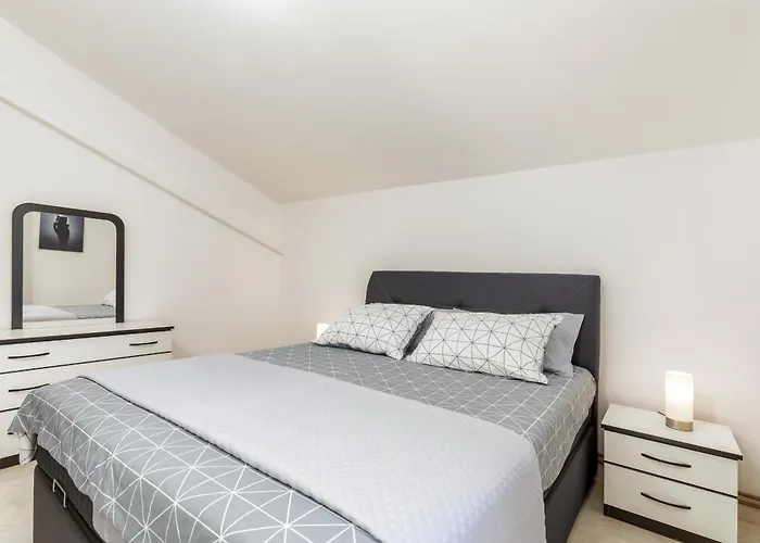 Casa Vian 别墅 普拉